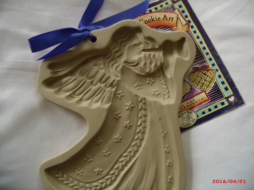 BROWN BAG COOKIE ART 1995 "GABRIEL" ANGEL MOLD NEW WITH RECIPE BOOK - Picture 2 of 3