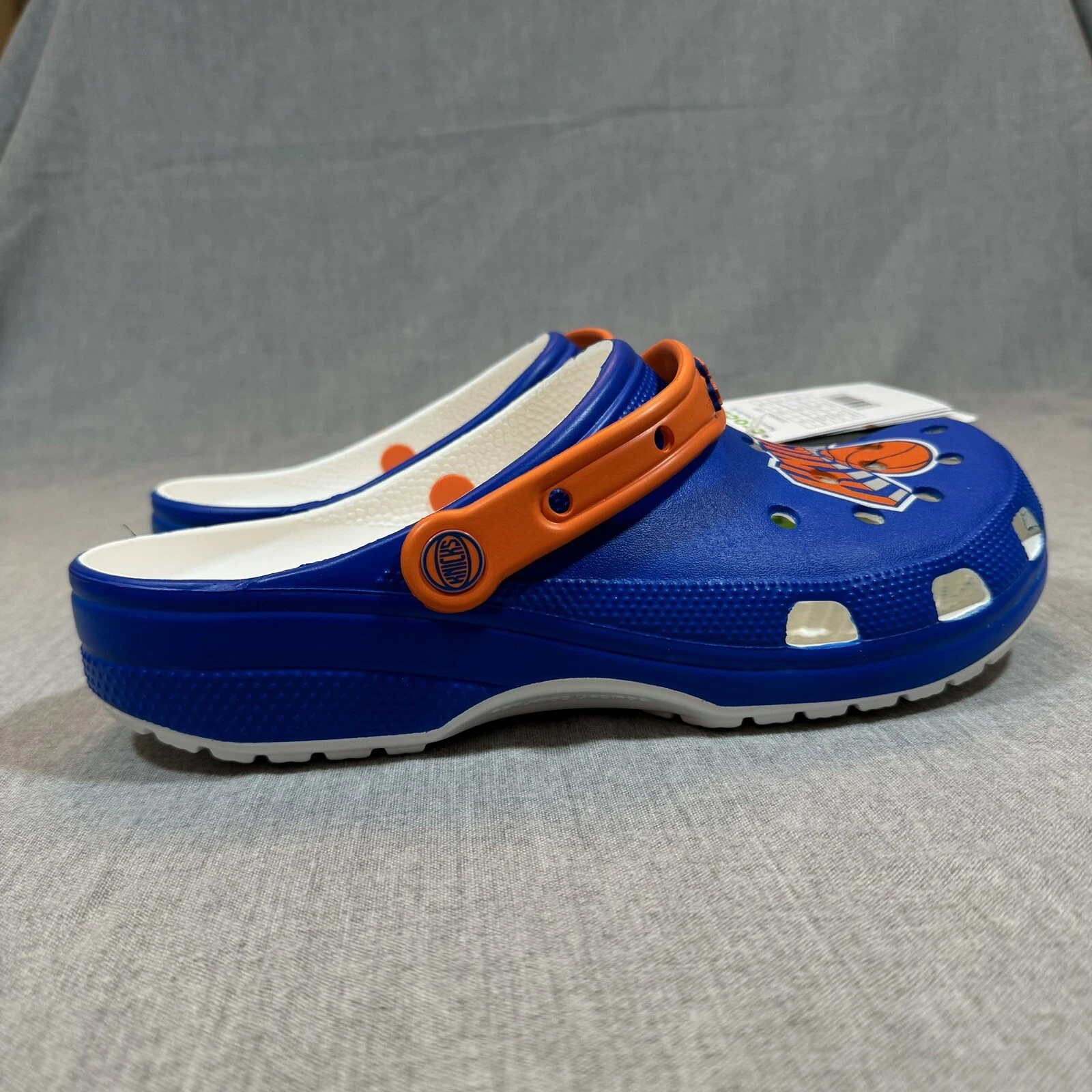 NY Knicks Classic Clogs Men's Size 11 Crocs Basketball NBA Slip on Comfort Light