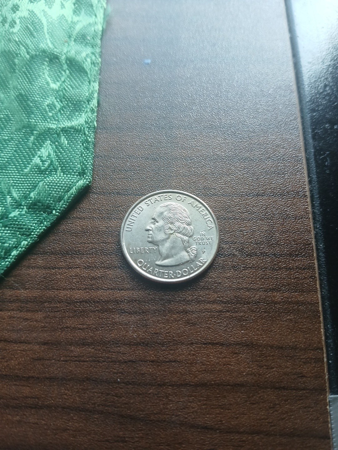 1999 P Connecticut State Quarter Error Coin Obverse And Reverse