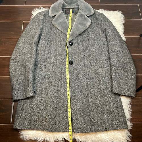 Vintage Pendleton 100% Wool Long Over Coat Mens 44 Herringbone Faux Fur Collar - Picture 11 of 17