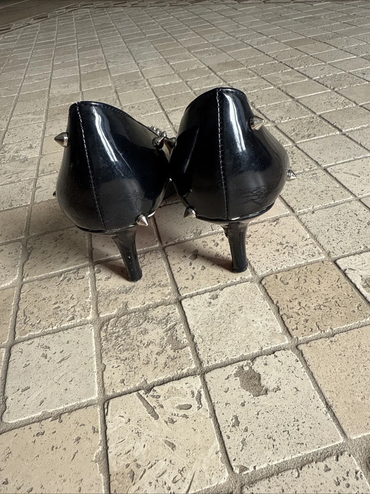 Christian Louboutin Patent Blue Ombré  Spiked Pumps 34 - Image 4 of 4