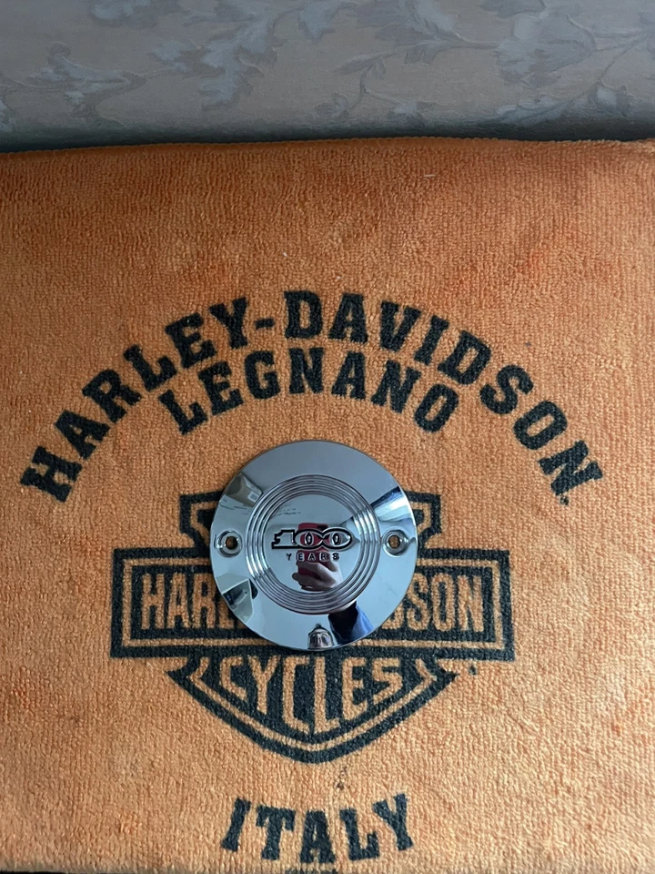 Timer Cover Chrome 100TH Harley Davidson Sportster - Imagen 2 de 4