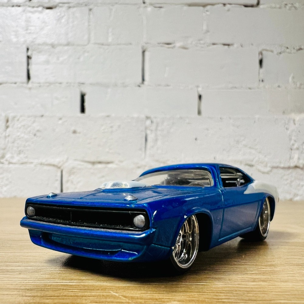 70 Plymouth Barracuda Blue White Chrome G-Machines 1:50