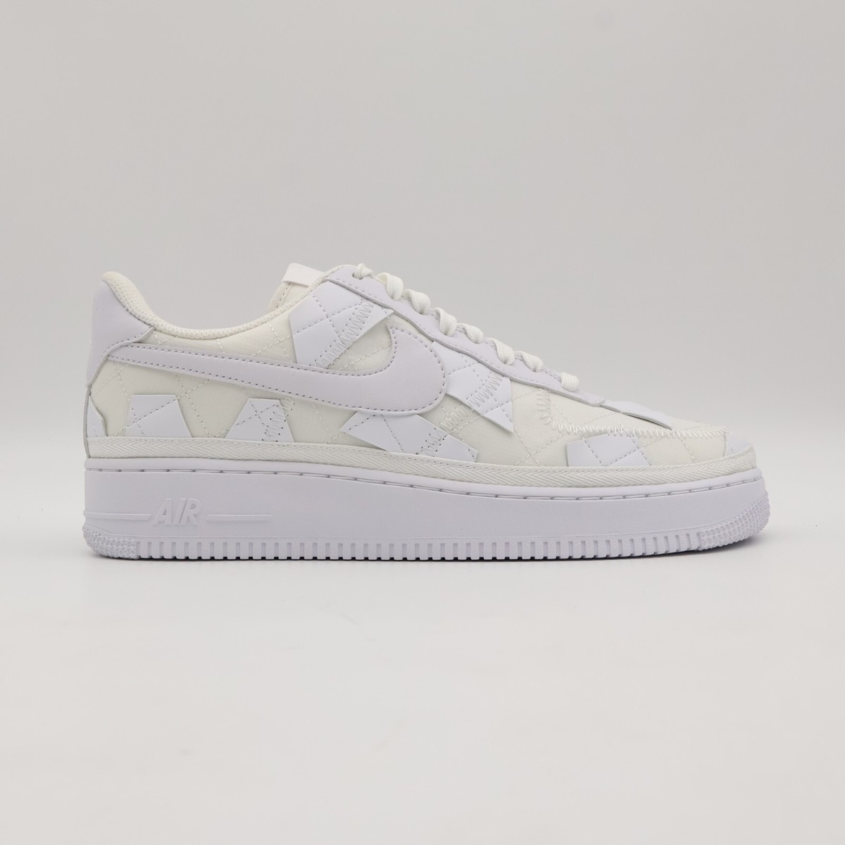 DZ3674-100 Nike Air Force 1 Low Billie Eilish Triple White