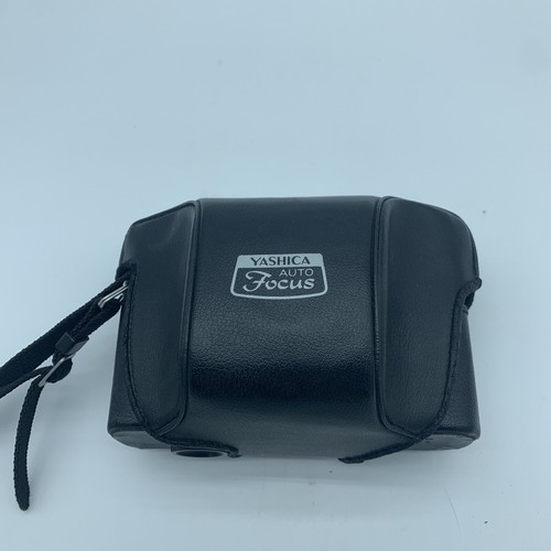 Vintage 90s Yashica Point & Shot 35 MM Untested With Original Case & Strap Auto - Picture 11 of 13