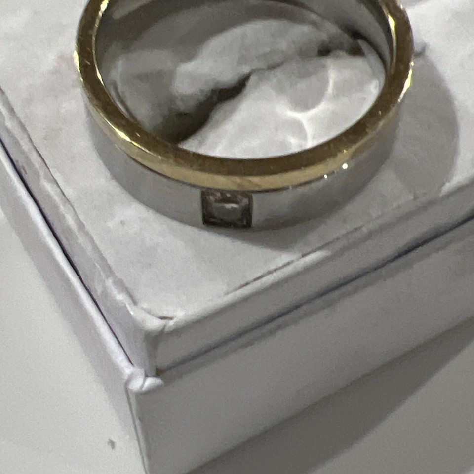 Stainless Steel Band Ring Small Shiny Stone Size 11 eBay