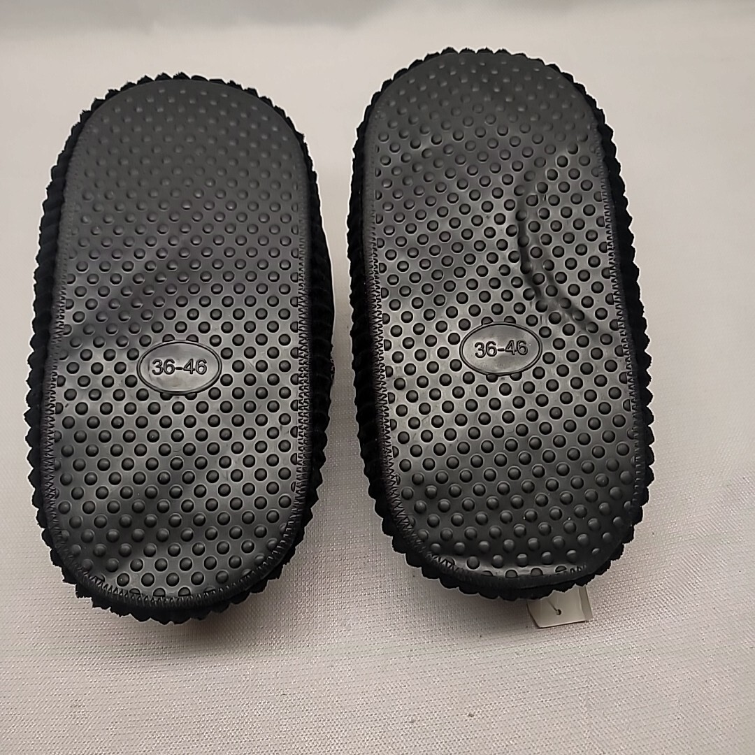 Y e e z y Replica Black Cozy House Slippers Unisex Adult One Size Fits Most