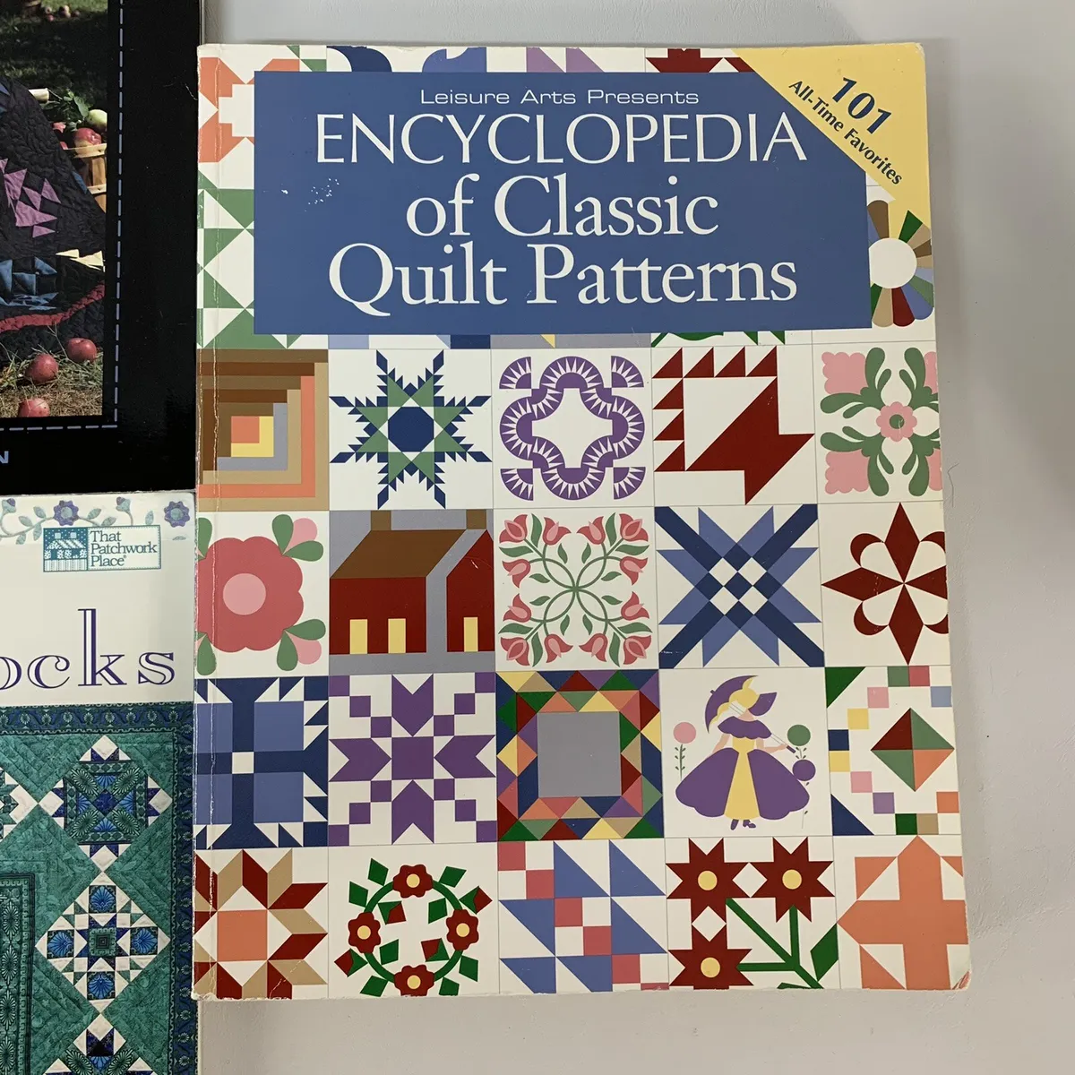 Lot Of 5 Softcover Quilt Pattern Books Heirloom Biblical Classic Folk Art  VGC