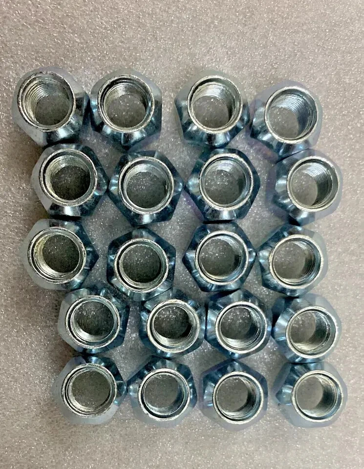 (OEM) JUEGO DE TUERCAS DE RUEDA SUZUKI SAMURAI '80-95" CANTIDAD 20 | Apto para Foto 3 de 3