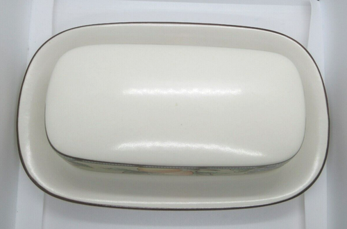 Mikasa Intaglio GARDEN HARVEST/CAC29 *1 Butter Dish* 8" Stoneware - Picture 2 of 5