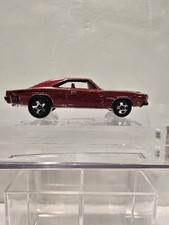 Hot Wheels 69 Dodge Charger Open Hood 1:64 Die-Cast