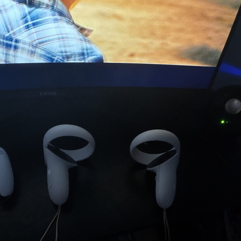 Meta Oculus Quest 2 White VR Touch Controllers Pair for Headset