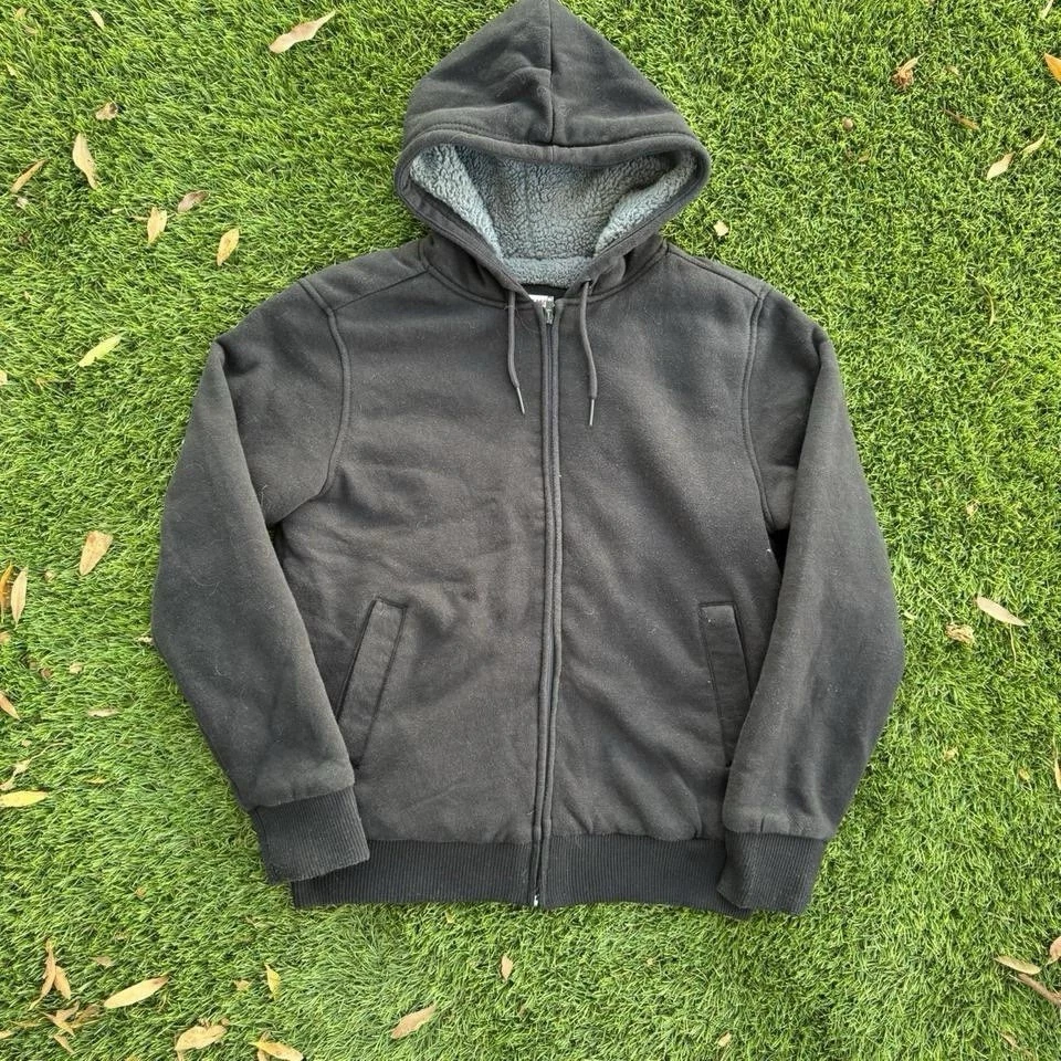 Mossimo Sudadera con Capucha Negra Cremallera Buen Estado Ideal para Invierno Foto 2 de 4