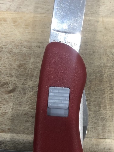 Victorinox Swiss Army Switzerland 4.5" HUNTER Lock Blade Knife MINT - Picture 18 of 20