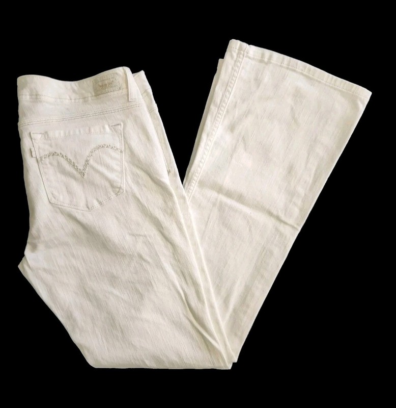 LEVI'S SZ 17 OPTIC WHITE FLARED EMBROIDERED MID RISE SEXY HIPPIE CHIC JEANS 