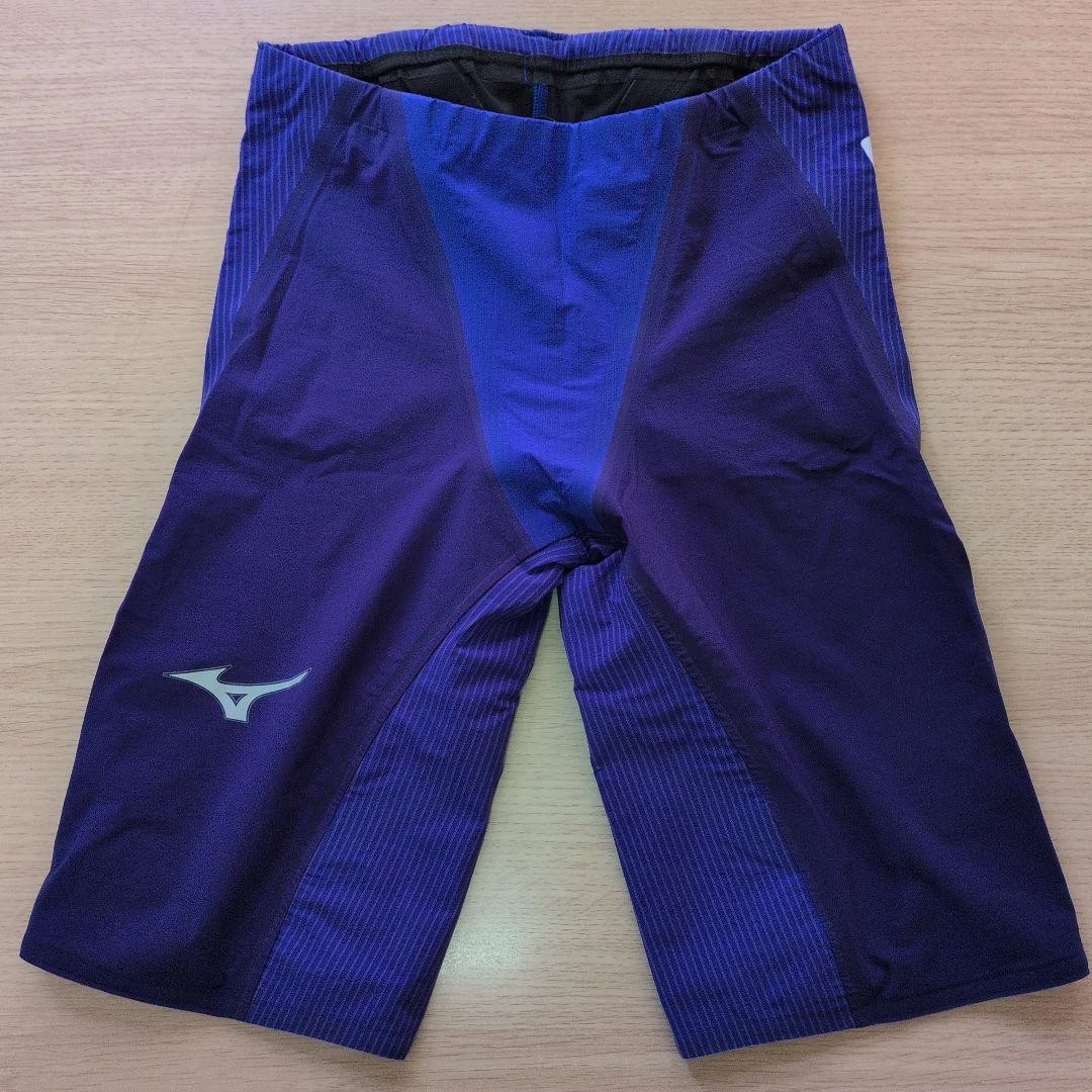 Preços baixos em Roupas de Praia Mizuno Sports | eBay Preços baixos em Roupas de Praia Mizuno Sports | eBay