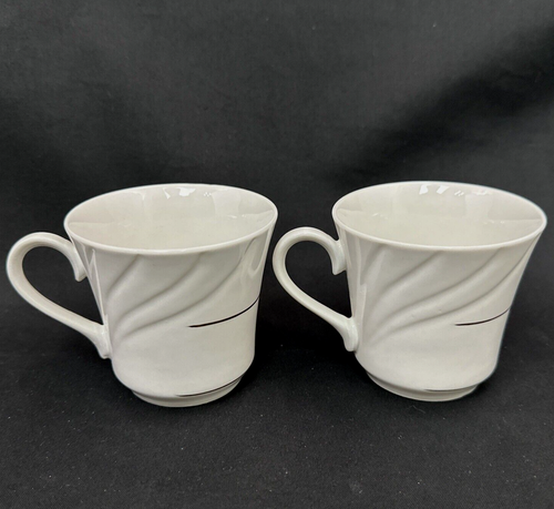 Service for 4 Gibson Everyday Fine China Cups & Saucers White With Scroll Rim - Picture 10 of 16