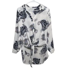 DR2 Blouse Women's Small Floral White Button Up Tie Lightweight Career Top Shirt