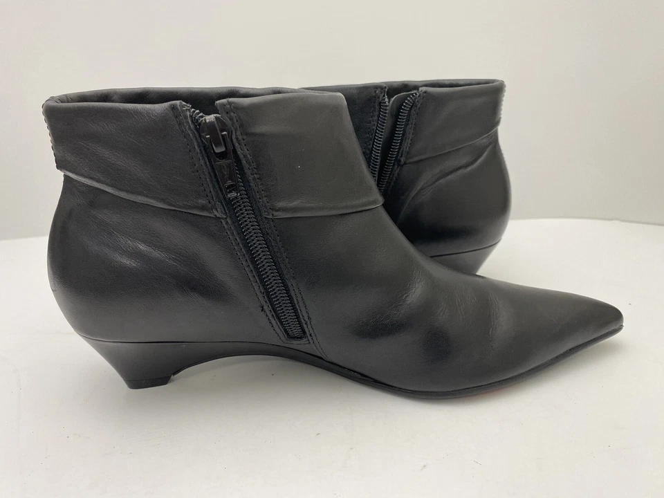 Luichiny Womens Ankle High Leather Boots Black Size 6M - Image 3 of 4