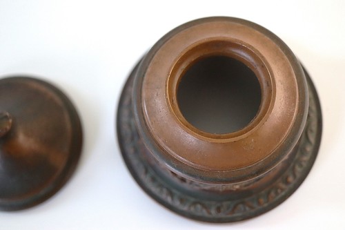 Antique Inkwell Patinated Art Nouveau/Arts & Crafts Bronze - Picture 9 of 9