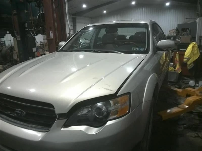 Base de piso delantero de consola limitada para 05 LEGACY 102158 Foto 2 de 4