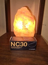 Authentic MAC Studio Fix Fluid Foundation SPF15 - *NC30* 1 fl oz. (New in Box)