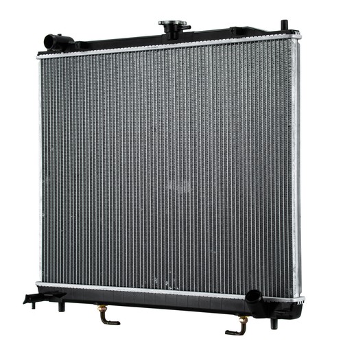 Radiator For 2000-On Mitsubishi Pajero NM NP NS NT 2.8/3.2L Diesel AT/MT ALLOY - Picture 4 of 8