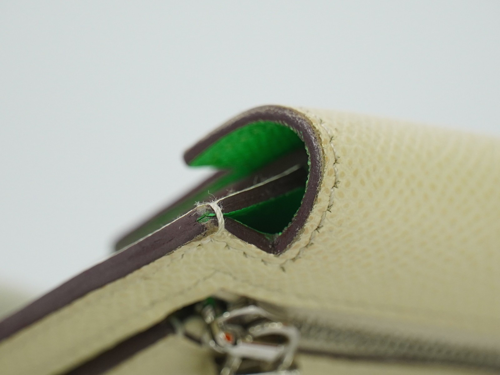 HERMES Kelly Pocket Compact Coin Case Epsom Leather Light Green image 9