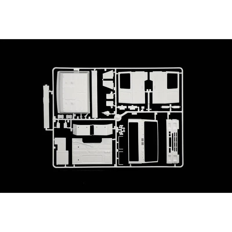 Modello Camion Volvo F16 Globetrotter Telaio Con Elevatore |italeri|3945| - Immagine 4 di 4