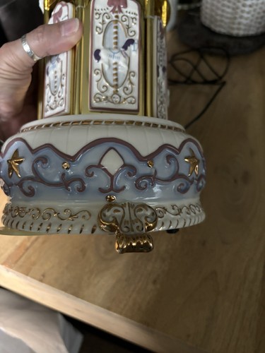 Mr Christmas Porcelain Carillon Carousel Horse FOR PARTS OR REPAIR - MUSIC WORKS - Picture 7 of 12
