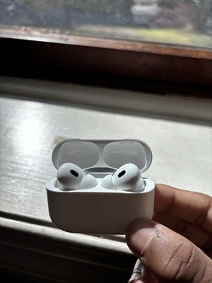 Apple AirPods Pro 2nd Generation with MagSafe Wireless Charging Case - White