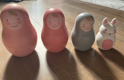 Rosa & Bo Regenbogen Nesting Babys mit einem Glockenspiel Bo Bunny Spielzeug 