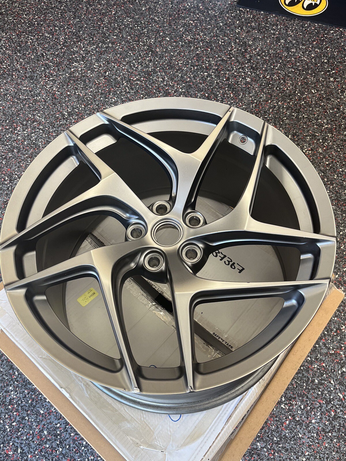 Ferrari 812 Superfast Wheel Anthracite Color