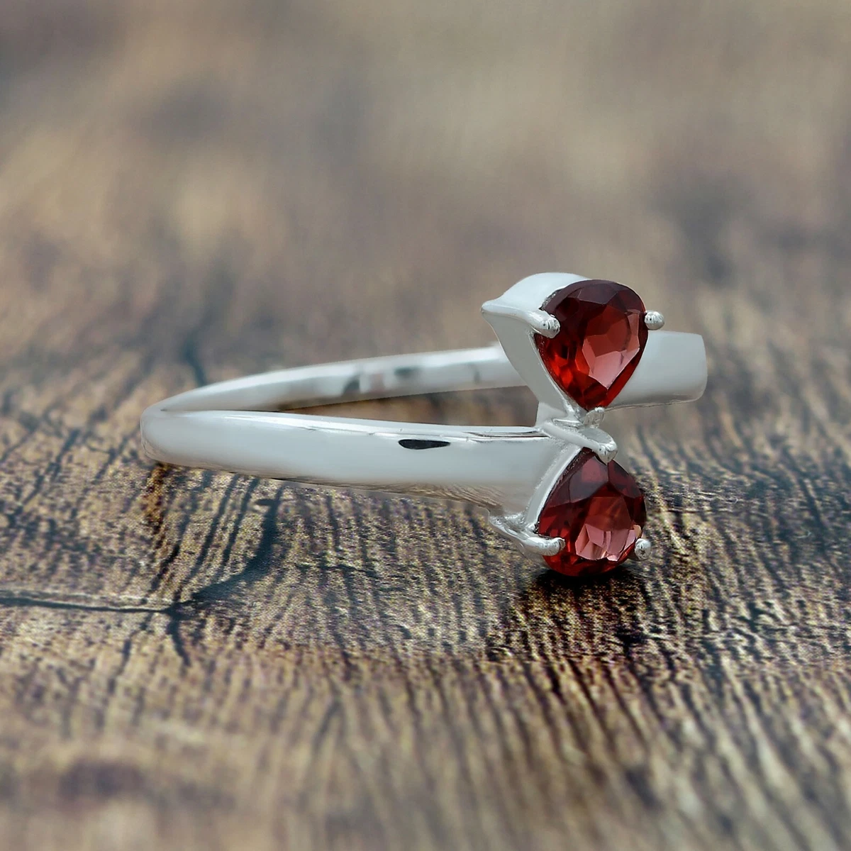 Silver ring with garnet deals stone