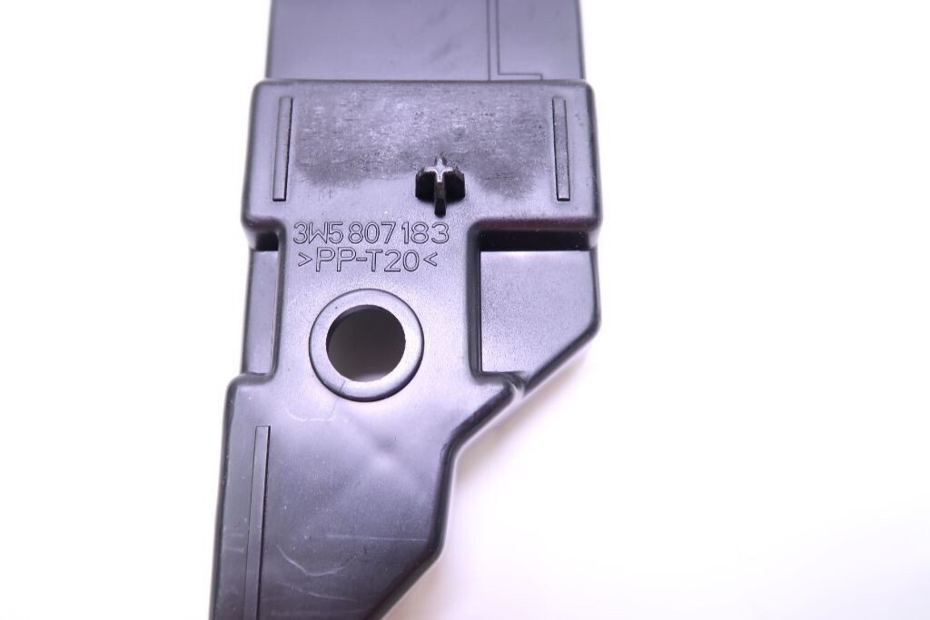 Bentley Continental Flying Spur front bumper fender bracket left driver side