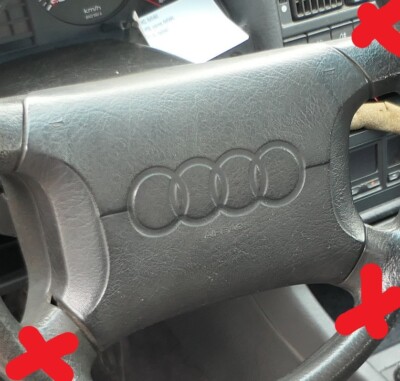 Audi A6 4A 80 8C im Lenkrad 4A0419091D 01C