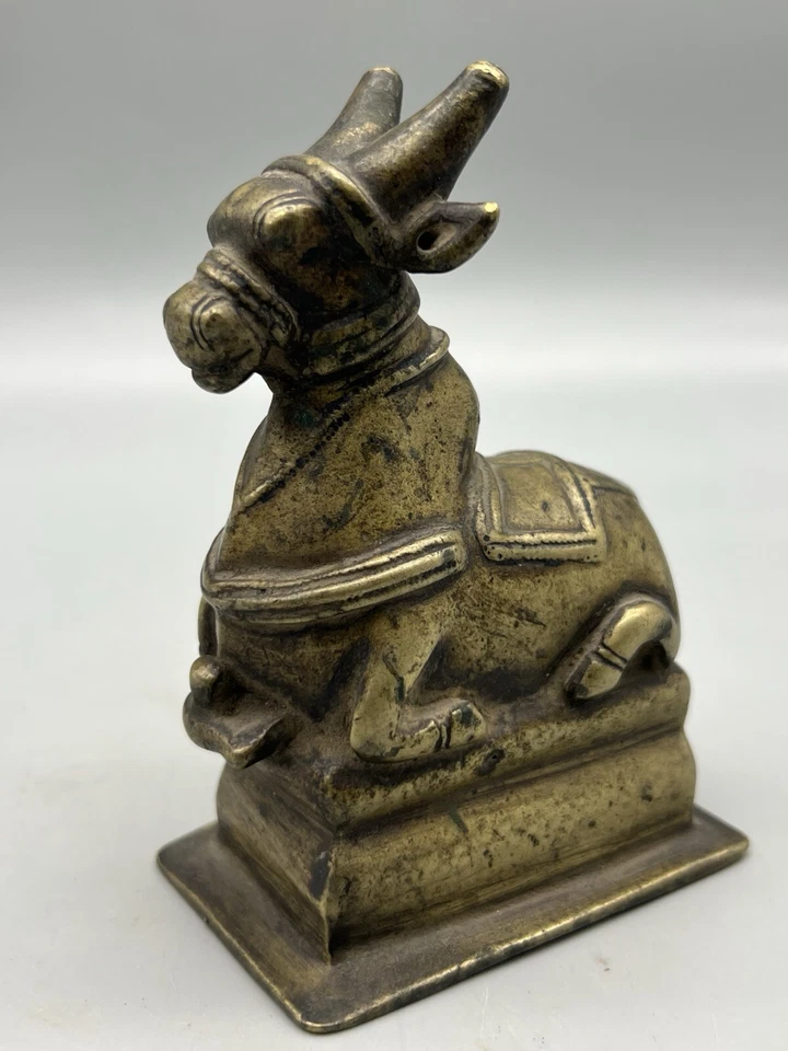 Bronze Sculpture late Mughal Indian Nandi Bull Statue 18th Century - Image 3 of 4