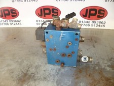 Parker 42500 transmission valve X Ransomes Highway 2130. Parker 42500..£120+VAT