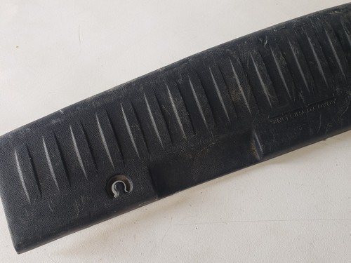 2013 Chrysler Town & Country liftgate scuff plate oem - Picture 4 of 8