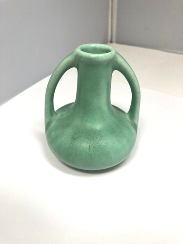 Arts & Crafts Pottery Vase Matte Green 3" Tall Camark - Picture 10 of 11