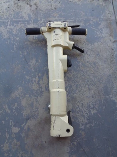 Ingersoll Rand MX60A 3/4 In NPT Air Inlet 5-3/4 In Stroke L Pavement Breaker