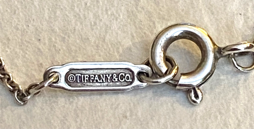 Tiffany & Co. Colgante/Collar Corazón Filigrana Encantador AMOR Plata Esterlina 16” - Imagen 4 de 9