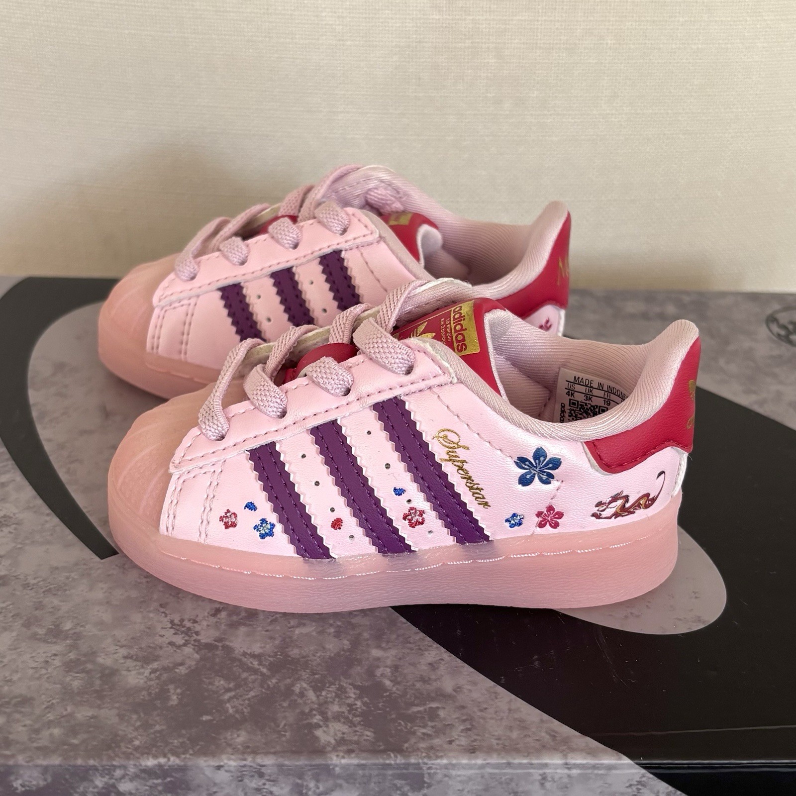 Adidas x Disney Mulan Superstar Shoes Toddler Size 4K Never 