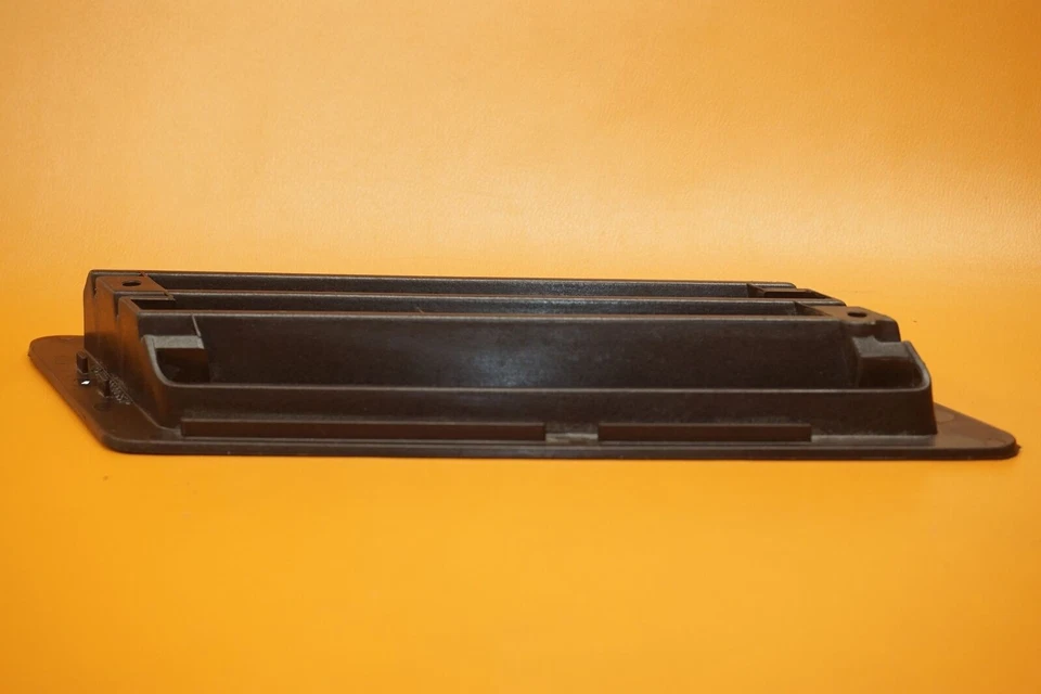 REJILLA GUARDABARROS MERCEDES BENZ G500 2000 2001 2002 2003 2004 2005 2006 4638810085 Foto 4 de 4