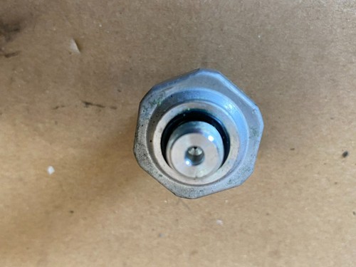 Sensor interruptor de presión aire acondicionado Porsche Boxster 986 96-04 96461313701 - Imagen 5 de 10