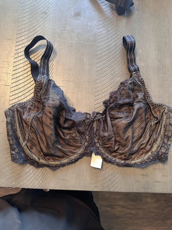 Sujetador Chantelle Revele Moi para mujer 36 DDD negro encaje transparente forrado con aros sin forro Foto 2 de 4