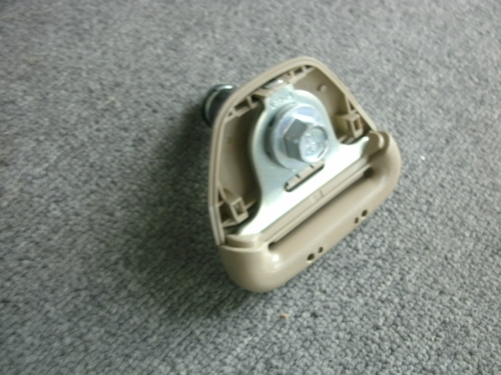 Nissan Quest 3rd Row Right Side Seat Belt D Ring Service Kit OEM