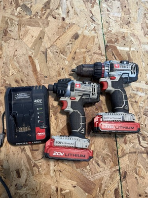 #ad PORTER CABLE 20V MAX 1 2 in. Cordless Drill and 1 4 in. Impact Driver Batteries $80.00