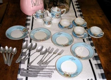 Porcelain Miniature Blue/Pink Roses 1950's 36 pc Child’s Tea Set - Made in Japan