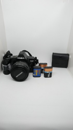 MINOLTA DYNAX 3000i + OBJECTIF